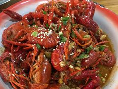 香辣龙虾-老三样·美食研究中心(世贸路店)