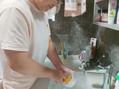 -苏州雏渐肥月嫂