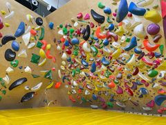 -问山MountQuest攀岩馆