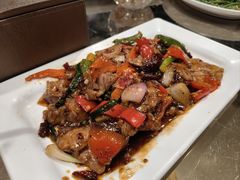 -光海鲜鱼翅餐厅(叻差拉披色路店)
