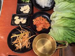 -肉甲韩国木炭烤肉(新壹街1店)