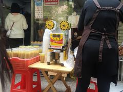 -覃肥叔桂林米粉(粮道街店)