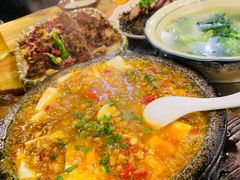 -郑件洋芋饭庄