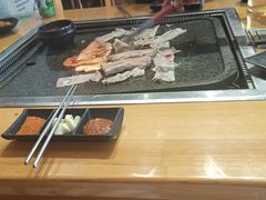 -小黑猪石板烤肉(皇冠花园店)