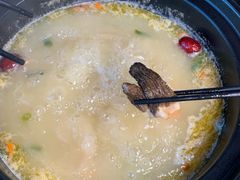 -野菌皇海景野生菌火锅(滨海大道店)