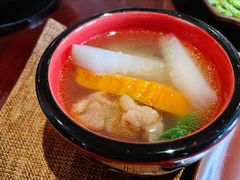 懒人杂菜汤-花马天堂云南餐厅 Lost Heaven(外滩店)