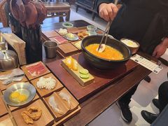 -银米·云南传统过桥米线(双廊黑金冠店)