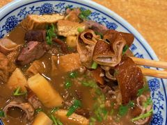 卤煮火烧-门框胡同百年卤煮(新街口店)