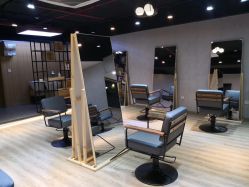 点击看大图 -小桑树染烫改变专门店