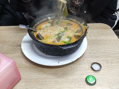 -曹宝林砂锅麻辣烫(星光路店)