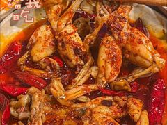 -洞亭火锅(防空洞总店)