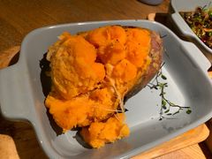 -蜜桃餐厅·伴山(湖滨商业街店)