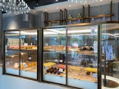 面包甜点陈列柜-奈雪的茶(大梅沙8号仓店)