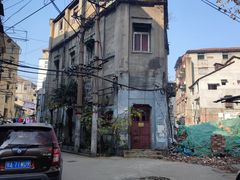 -严氏重油烧麦(民权路店)