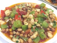 -乡土特色.冷锅鱼.牦牛肉汤锅