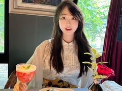 -弦月窗LUNETTE BY AMANDA(复兴路店)