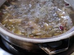 -东巴谷野生菌火锅餐厅