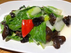 木耳小青菜-胖老汉新疆特色椒麻鸡(南门店)