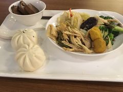 -感恩心素食馆(百世广场店)
