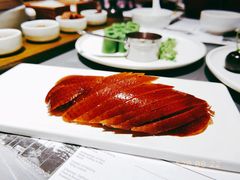 酥不腻烤鸭-小大董·烤鸭(观景餐厅·南京西路店)