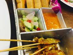-Dang restaurant (patong phuket)