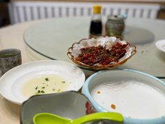 -天天向上素食餐厅(五台山店)