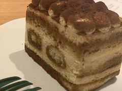 -星巴克(杭州西湖银泰1F店)