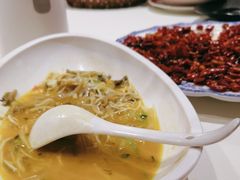 -渝信川菜 · 川味家常菜(财富购物中心店)