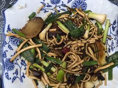 -记忆湘菜馆(芙蓉镇店)