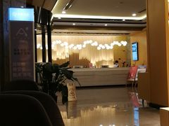 -长沙省政府地铁站亚朵酒店