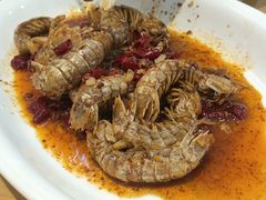 -百味手拨龙虾馆(愚园路店)