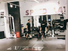 -汗水空间私教健身连锁(SM广场店)