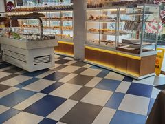-85度C(生甜甜圈研究工坊·上海平凉店)