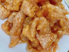 -胡子饮食店