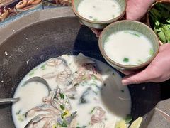 -鲜潭蒸汽石锅鱼(五道口购物中心店)