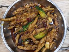 -江城燕子大排档(江汉路步行街店)