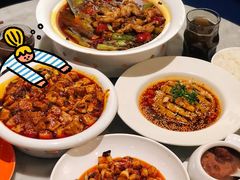 -渝信川菜 · 川味家常菜(财富购物中心店)