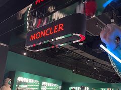 -MONCLER(北京SKP概念店)