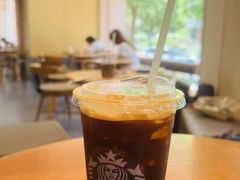 -星巴克(七宝领展广场1F店)