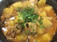-丽丽三鲜螺蛳粉(田林路店)