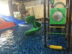 -泉城欧乐堡戏水湾艺术养生温泉