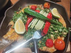 香茅草烤罗非鱼-云海肴·汽锅鸡·云南代表菜(天山百盛优客店)