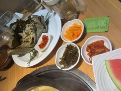 -一朵菌·野生菌探索家火锅(南亚店)