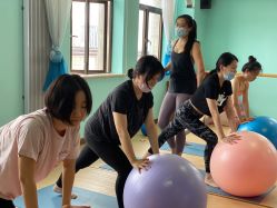 -爱尔乐美孕产瑜伽·普拉提