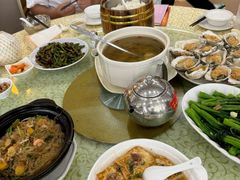 -鹏城人家海鲜酒家·23年老字号(较场尾店)