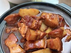 老王回锅肉-隔壁老王·家常云南菜(花巷店)