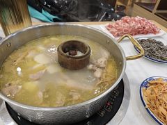 -朴小妹人参鸡汤火锅(长白山万达店)