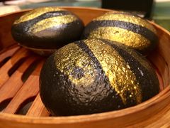 黑金流沙包-武汉香格里拉大酒店·香宫中餐厅
