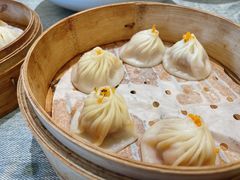 蟹粉小笼包-绿波廊(豫园店)