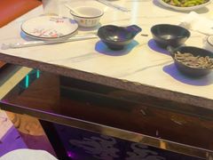 -路边边.炒菜烧烤.音乐餐厅(良乡长虹店)